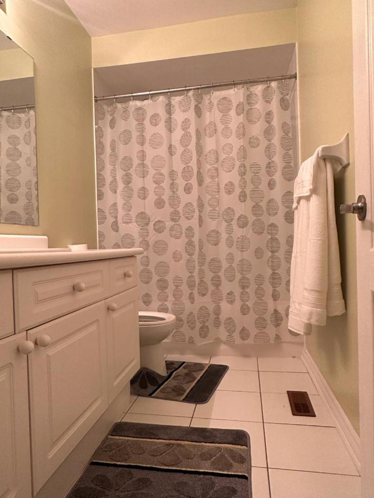 Beautiful Home Mississauga Luaran gambar